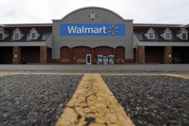 Why Walmart Closing Stores