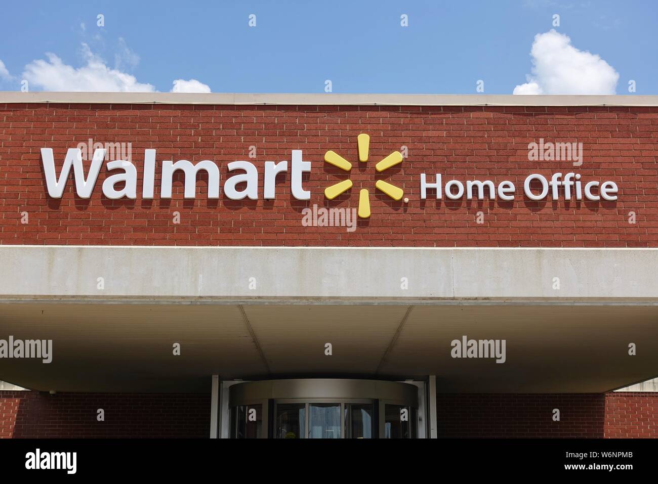 Walmart Bentonville Arus Charge