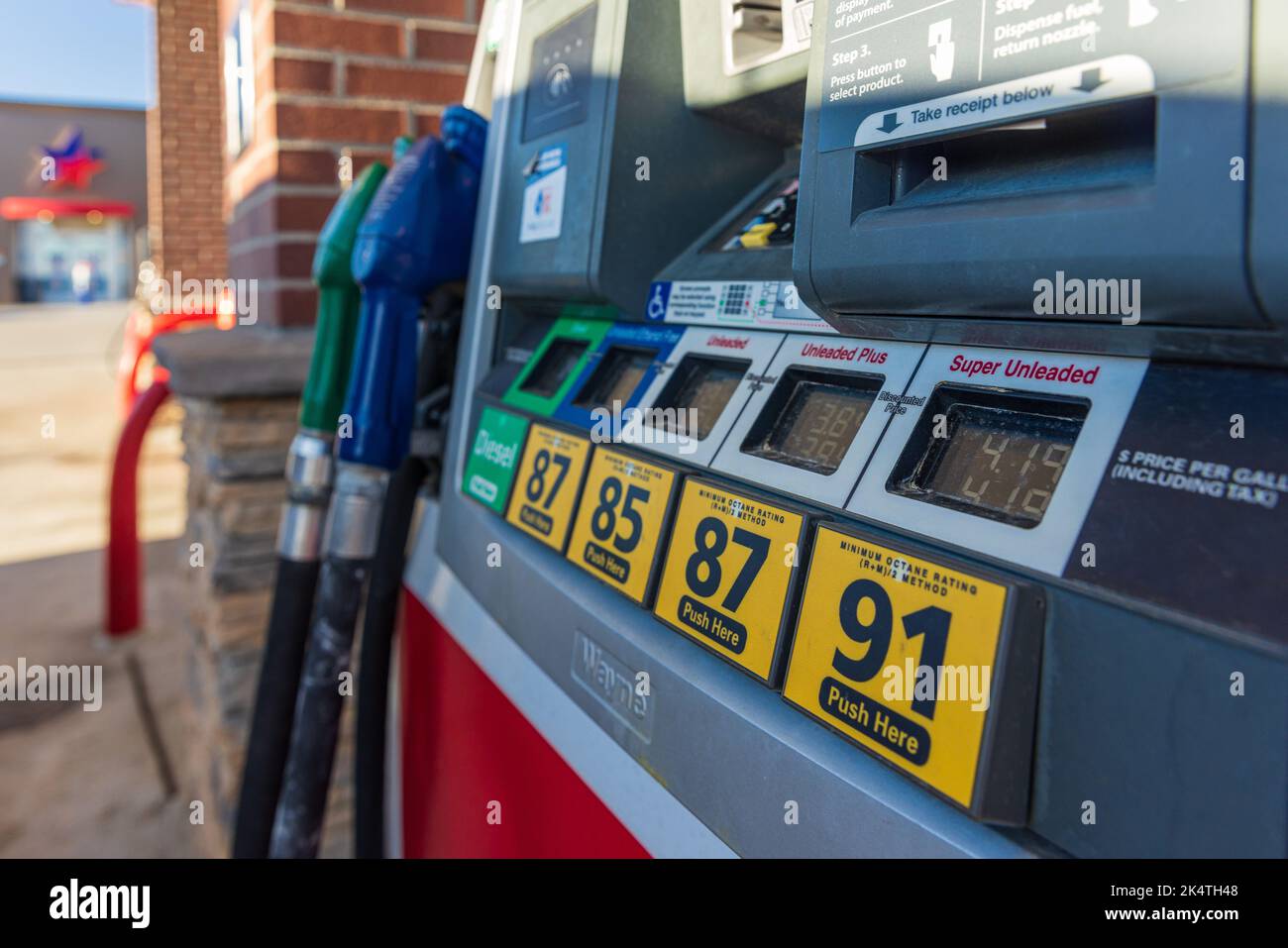 Does Walmart Own Murphy Gas